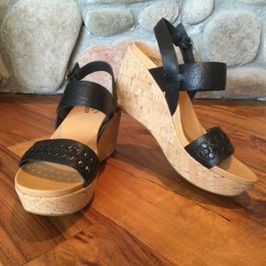 Like New Kork-Ease Leather Wedge Sandals Ladies Size 9